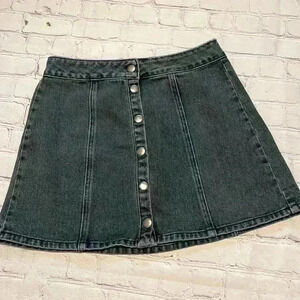 Brandy Melville mini a-line snap front denim skirt